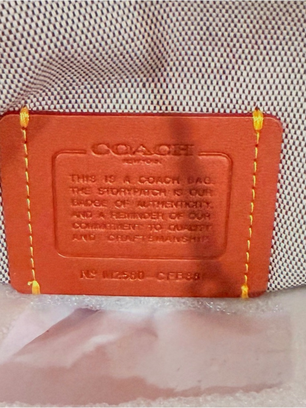 Coach Kisslock Pouch 20 with Gold Hardware NWT - Picture 7 of 8